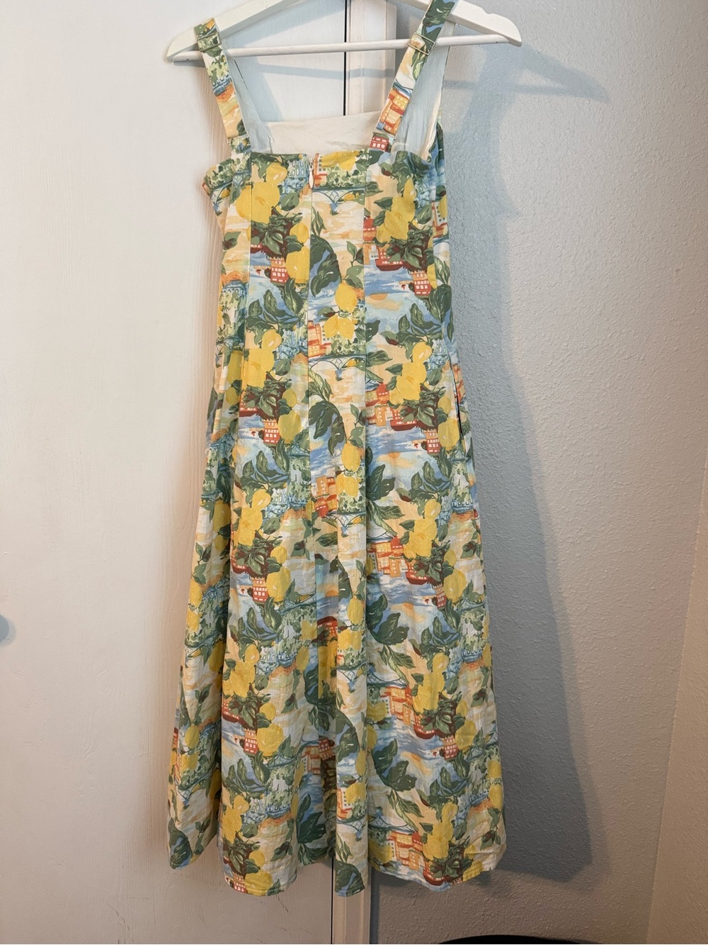 Abercrombie & Fitch - Sleeveless Mila Stretchy Lemon Print Sundress